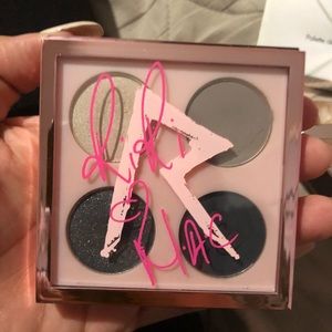 Mac riri eyeshadow palette